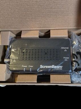 NIB ScreenBeam ECB7250 Wireless Display Adapter - Black